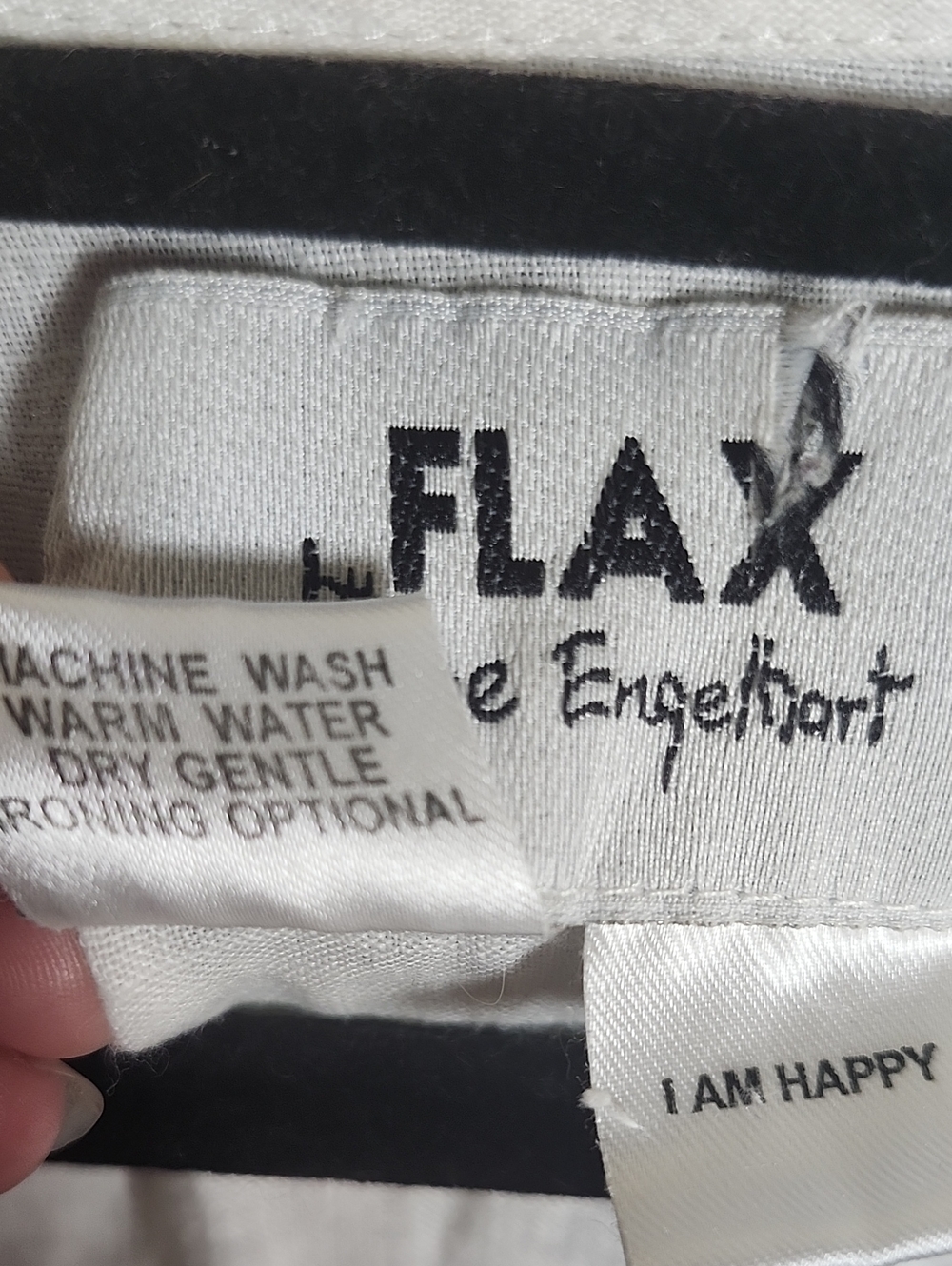 Flax Linen Button Down Tunic In White - Picture 3 of 7
